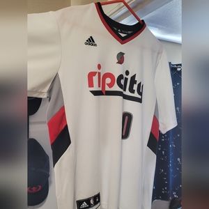 Damian Lillard Adidas jersey, medium